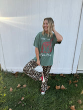 Load image into Gallery viewer, Giddy Up Jingle Horse Tee