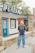 Load image into Gallery viewer, Cool Aunts Club Tee