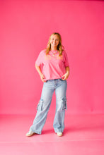 Load image into Gallery viewer, Mom Smile Tee