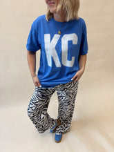 Load image into Gallery viewer, KC Distressed Tee
