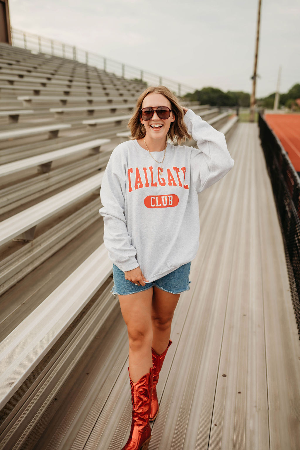 Tailgate Club Pullover