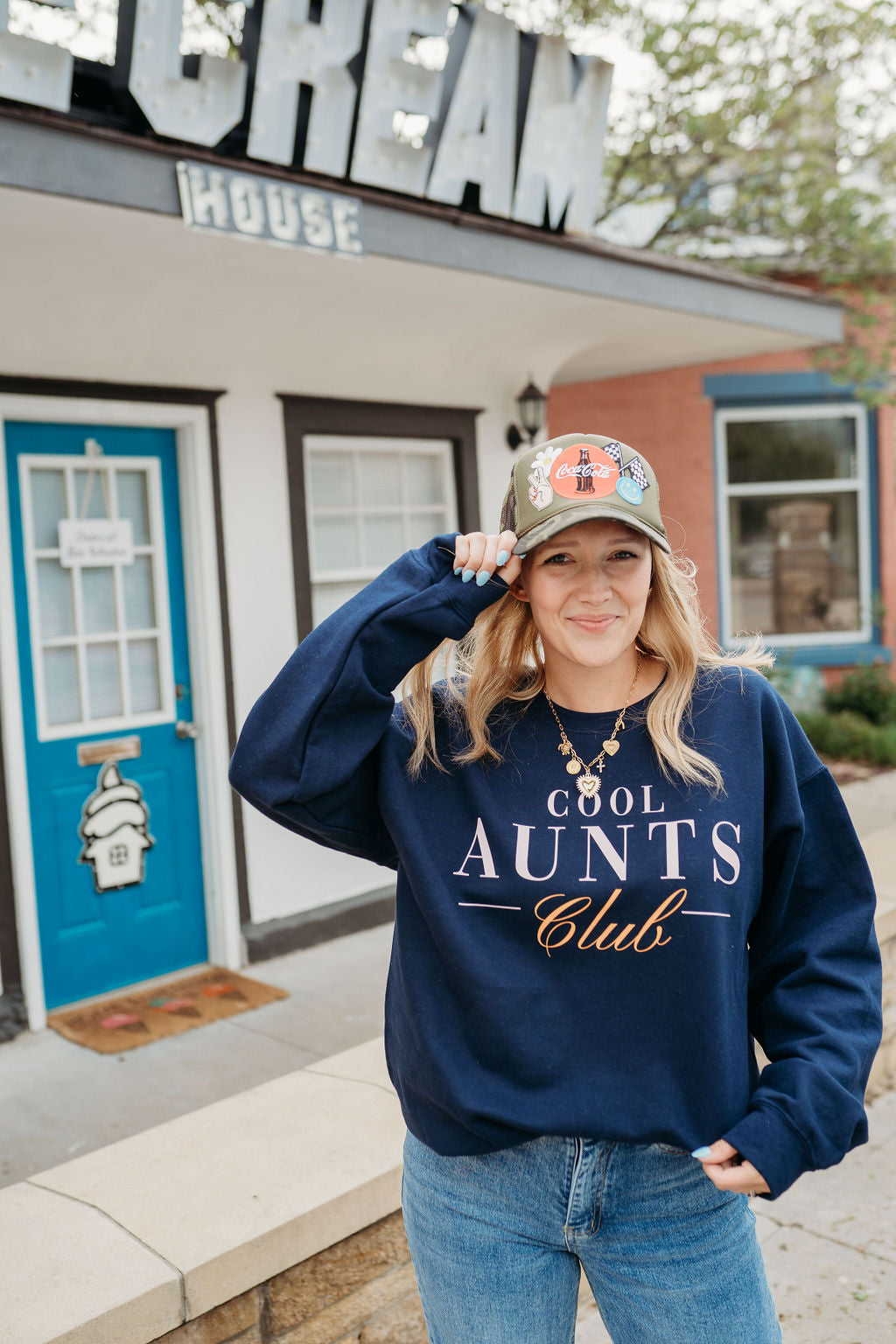 Cool Aunts Club Pullover