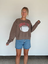 Load image into Gallery viewer, Kansas City Vintage Cropped Crewneck
