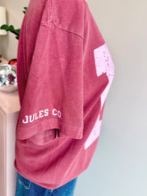 Load image into Gallery viewer, Jules Co. Vintage 19 Tee
