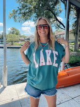 Load image into Gallery viewer, Lake T-shirt - Green
