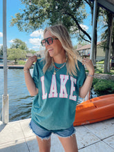 Load image into Gallery viewer, Lake T-shirt - Green
