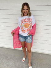 Load image into Gallery viewer, Sunshine On My Mind Oversized Tee
