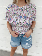 Load image into Gallery viewer, Floral Smocked Crop Top
