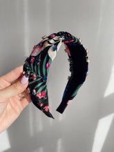 Load image into Gallery viewer, Tropical Black Gemstone Headband
